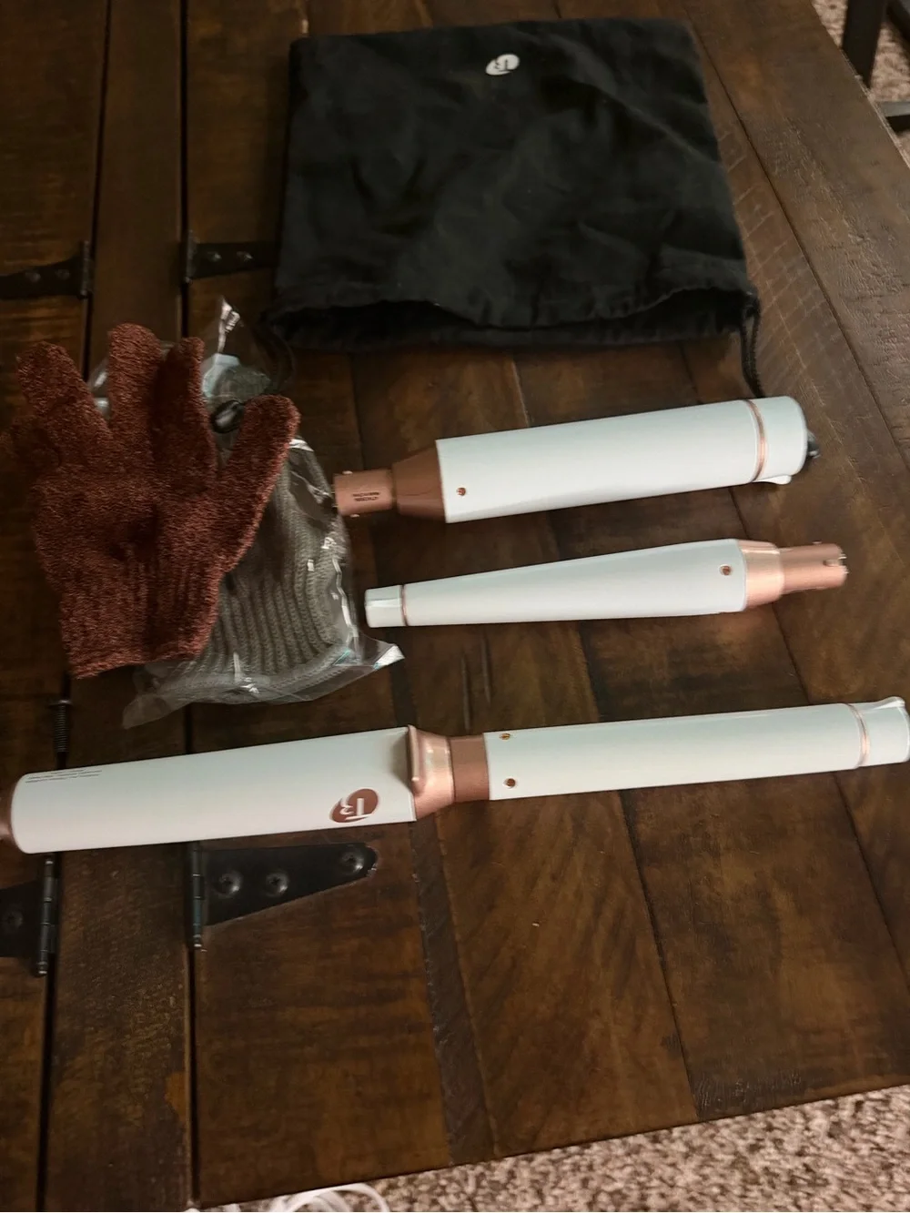 White and Rose Gold 3-Piece Ceramic Curling Wand Set with Heat-Resistant Glove